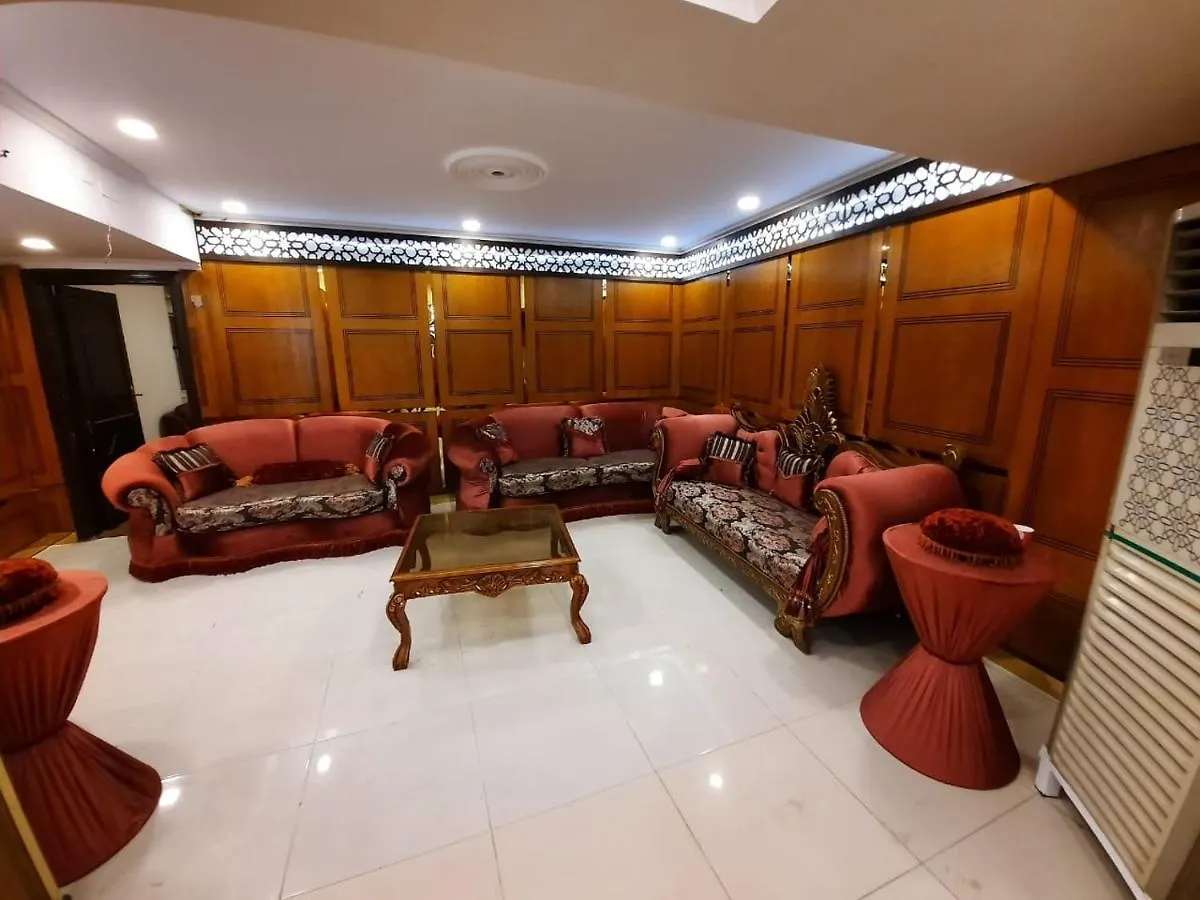 فندق بلورة المزن Hotel