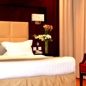 arjan-suite.jeddahhotels.net/